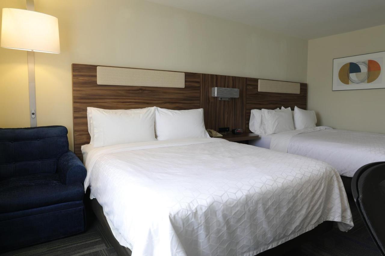 Holiday Inn Express Piedras Negras By Ihg Exterior foto