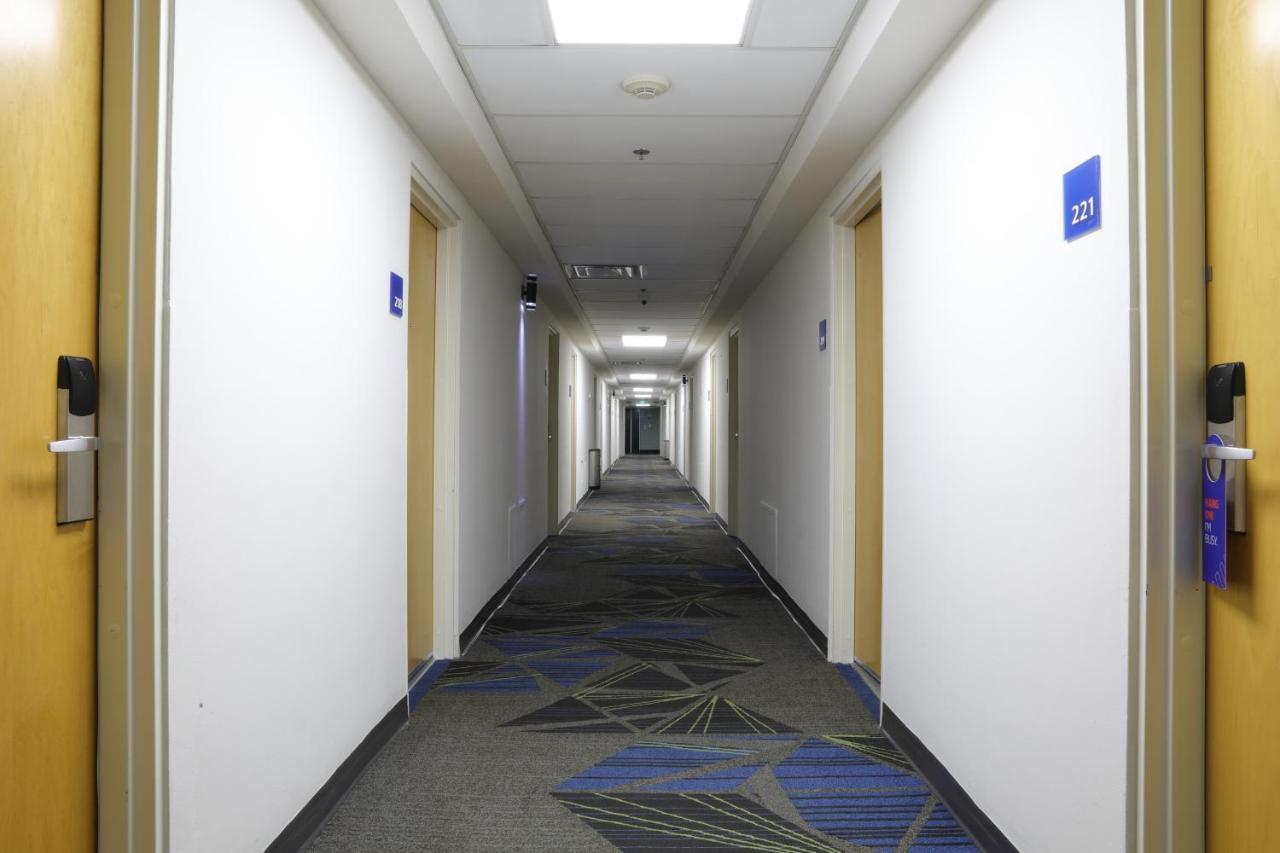 Holiday Inn Express Piedras Negras By Ihg Exterior foto