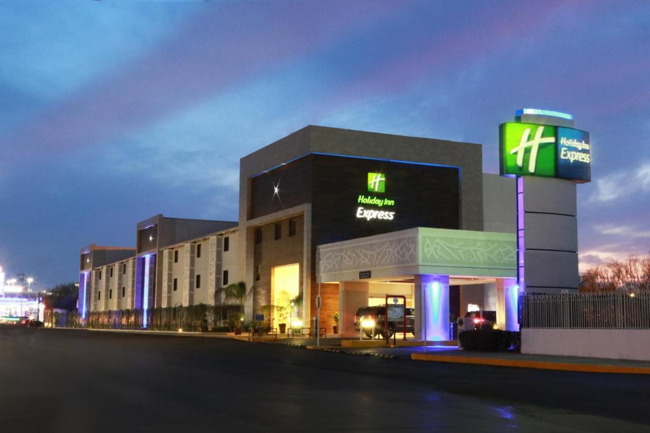 Holiday Inn Express Piedras Negras Exterior foto